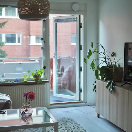 Cozy Two-room With Private Balcony