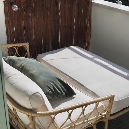 Cozy Two-room With Private Balcony * Helsinki